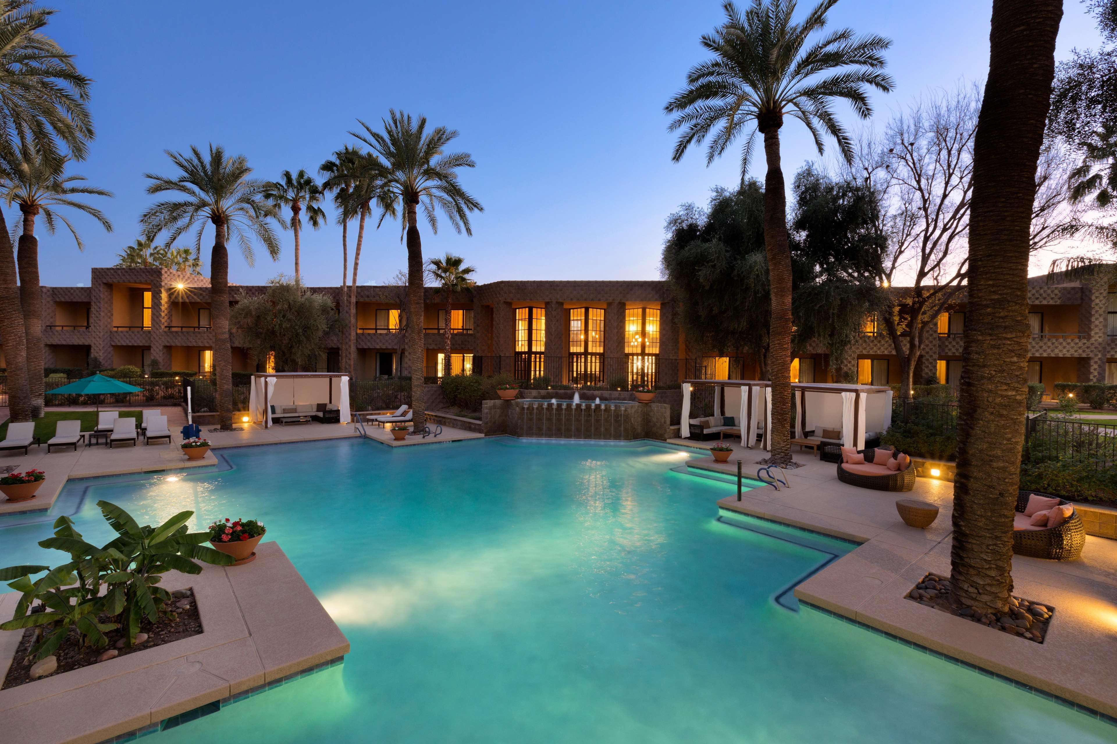 Doubletree By Hilton Paradise Valley Resort Скотсдейл Екстериор снимка