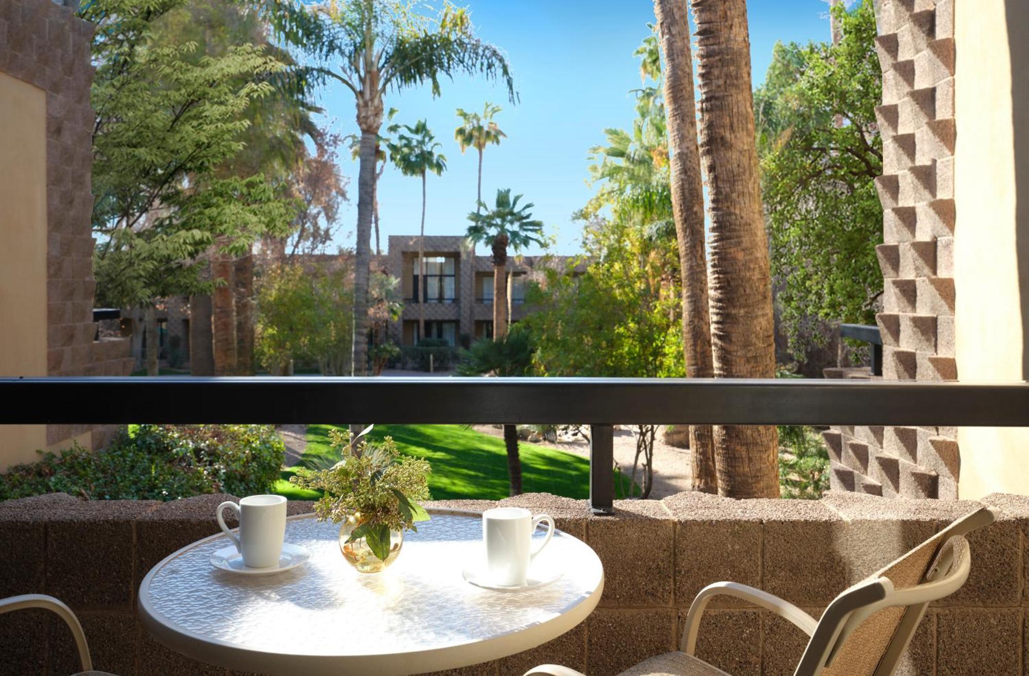 Doubletree By Hilton Paradise Valley Resort Скотсдейл Екстериор снимка