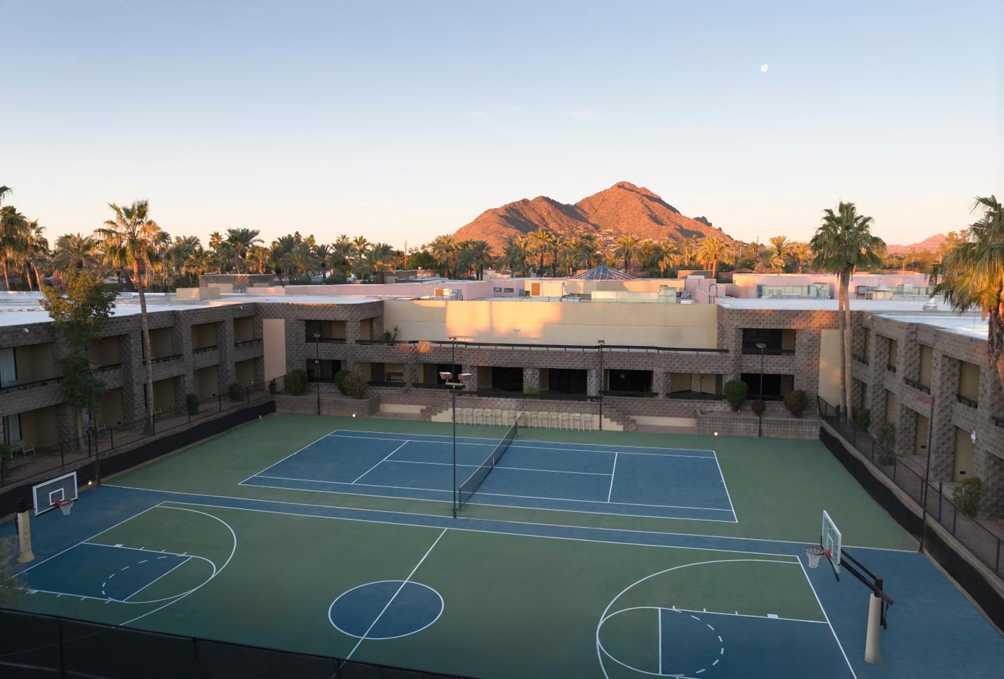 Doubletree By Hilton Paradise Valley Resort Скотсдейл Екстериор снимка