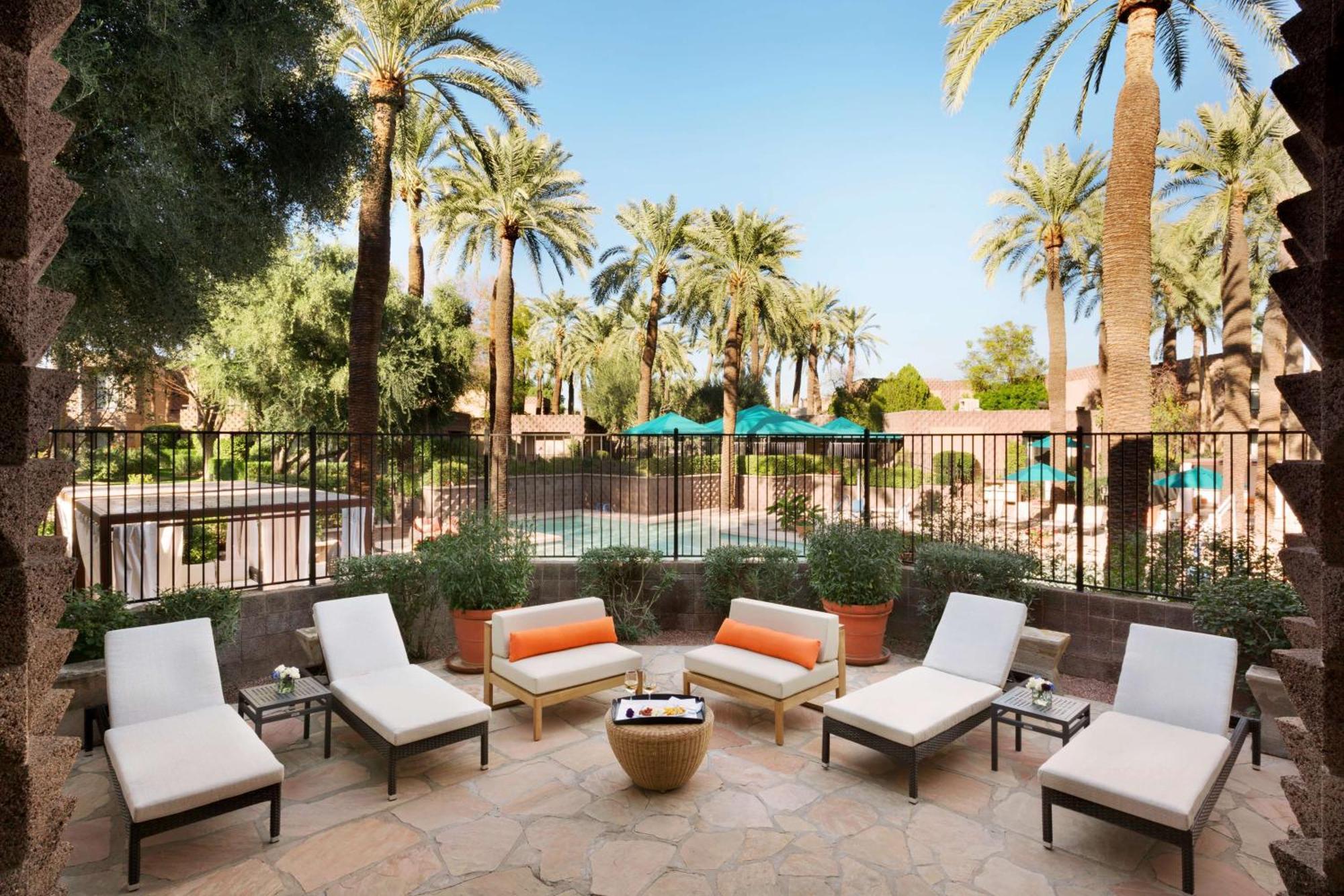 Doubletree By Hilton Paradise Valley Resort Скотсдейл Екстериор снимка