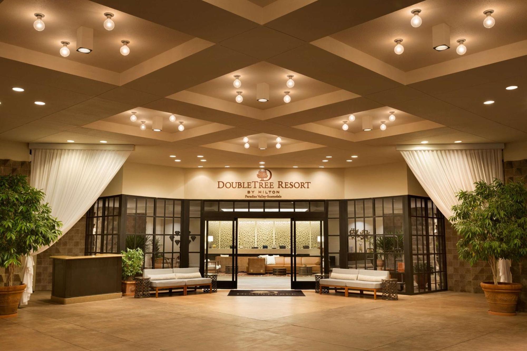 Doubletree By Hilton Paradise Valley Resort Скотсдейл Екстериор снимка