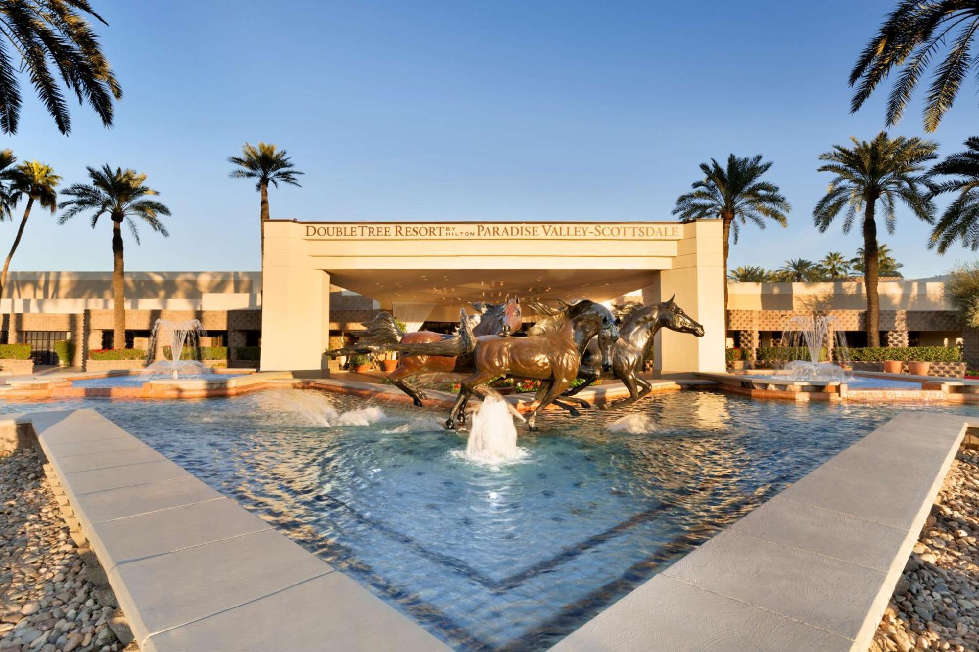Doubletree By Hilton Paradise Valley Resort Скотсдейл Екстериор снимка